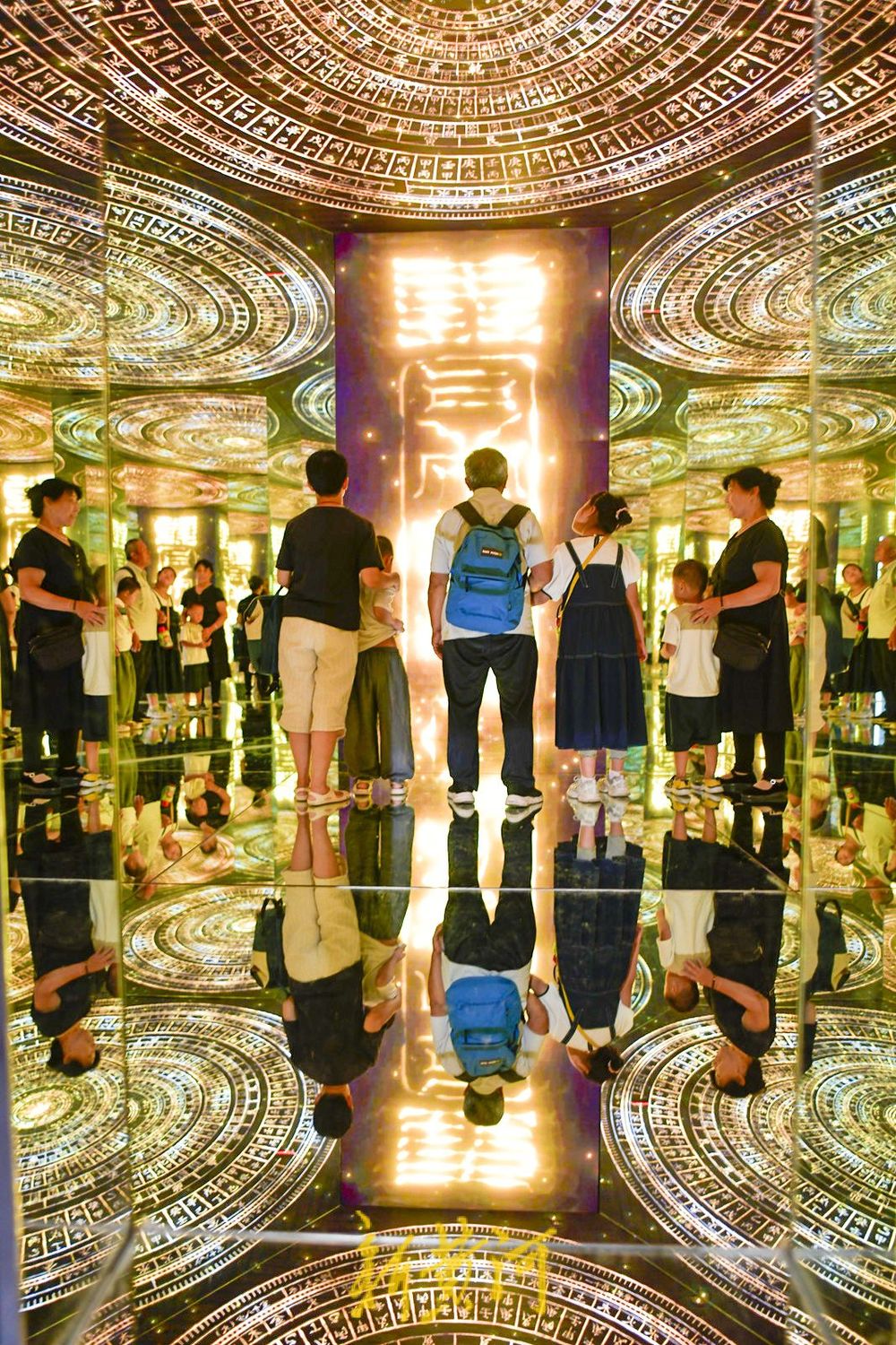 艺术无界 温暖同行 山东美术馆为“星星的孩子”奉上艺术大餐