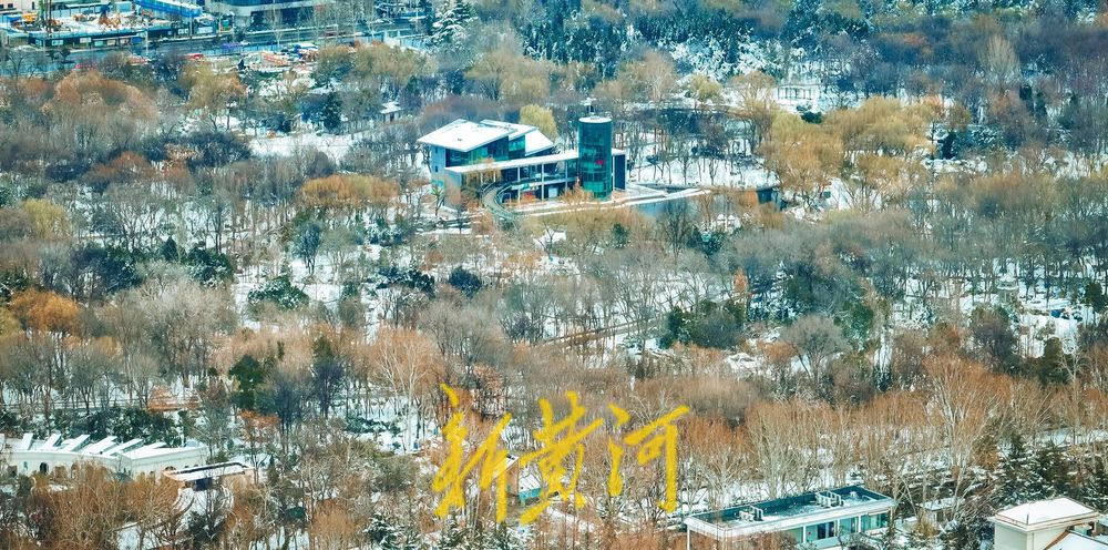 冰雪消融交通畅，无人机瞰城市美景