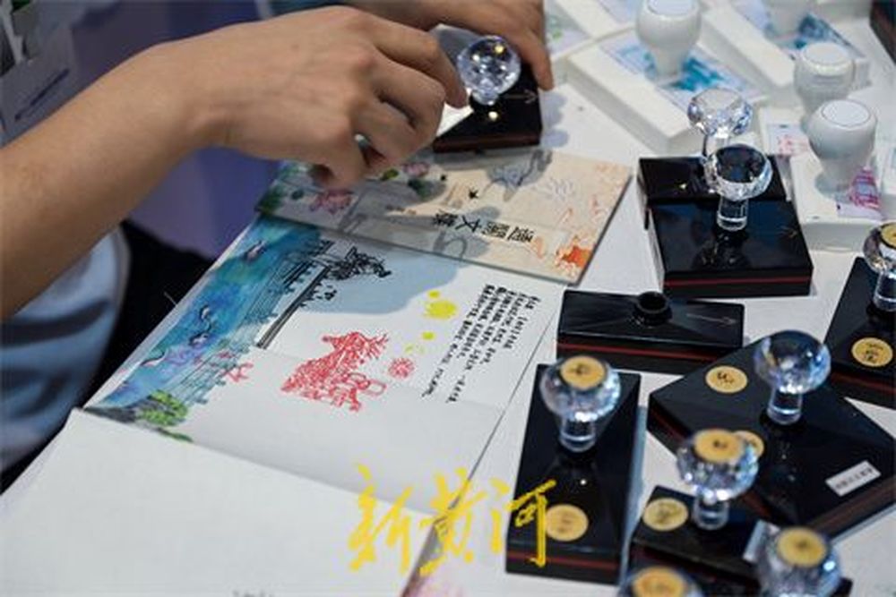 集章式逛展会火了，解锁书博会打卡新方式