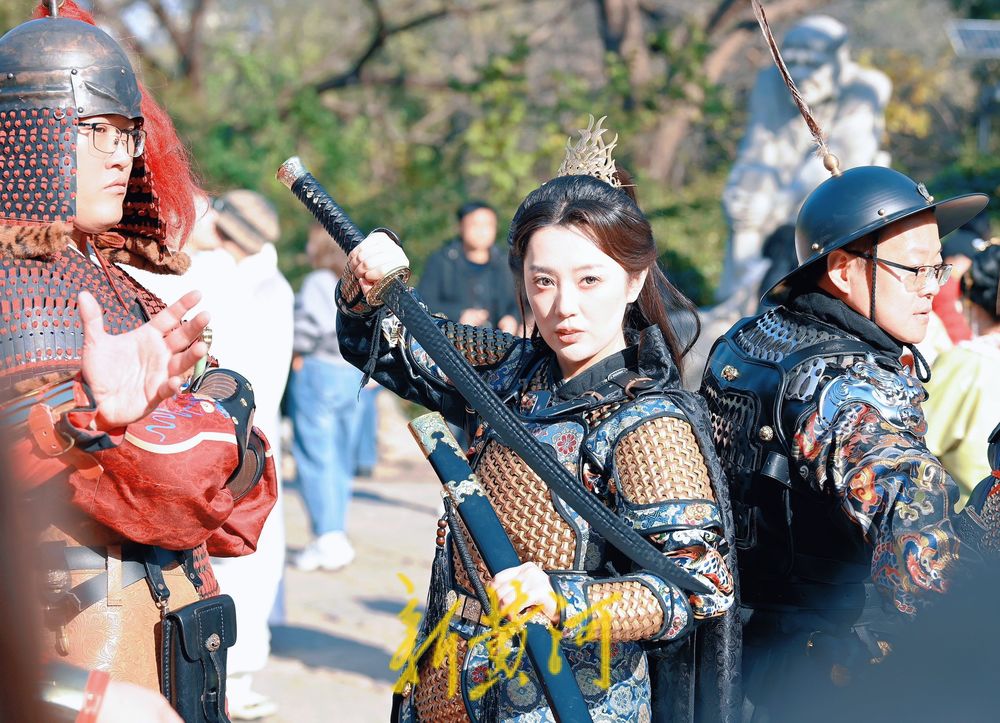 泉城千佛山上，千人汉服巡游展国风