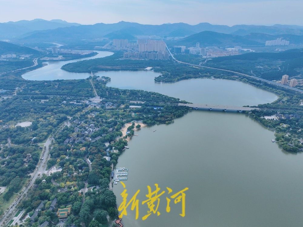 赏秋正当时，济南园博园色彩斑斓秋意浓
