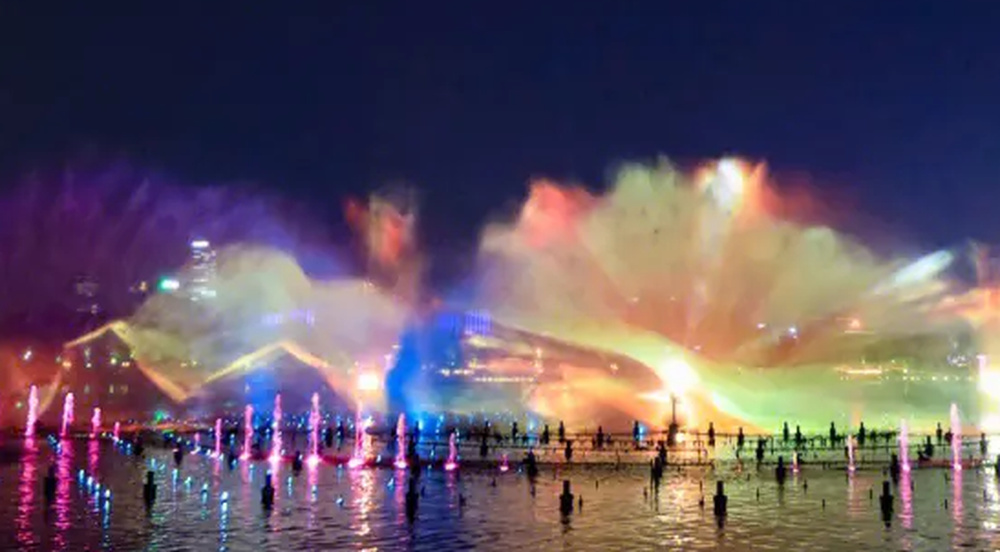 增加周日演出场次，“泉城夜宴·明湖秀”加演