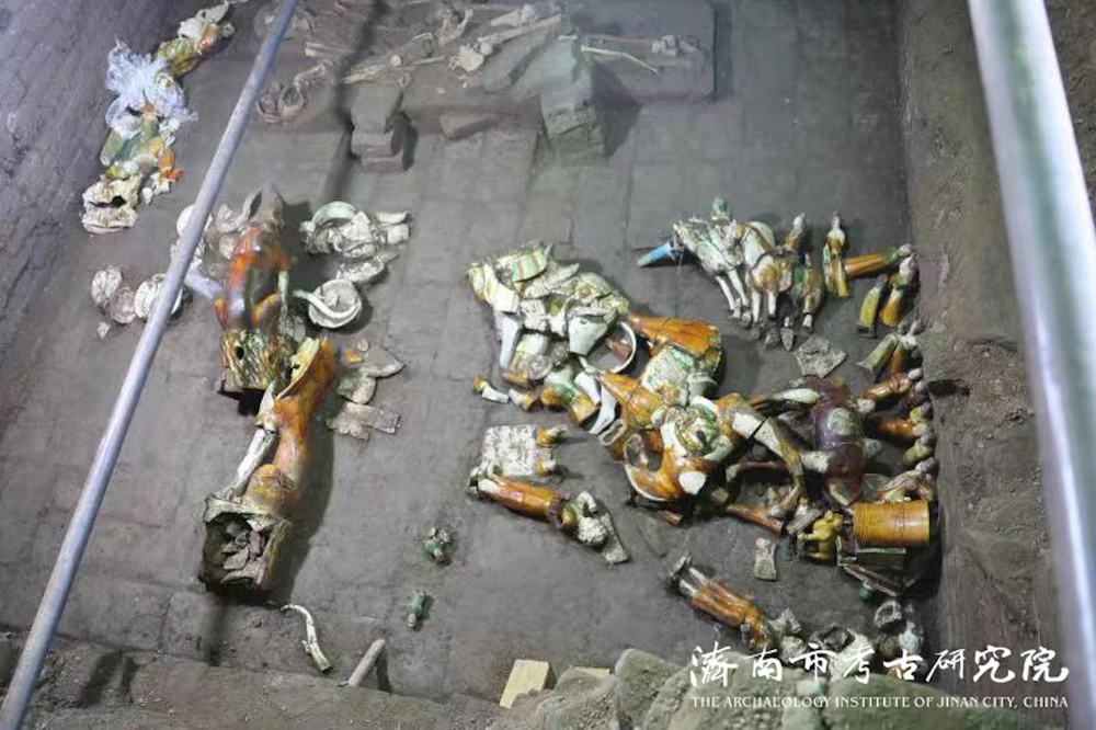 济南新出土50余件唐三彩，创多项“山东之最”，详解背后玄机