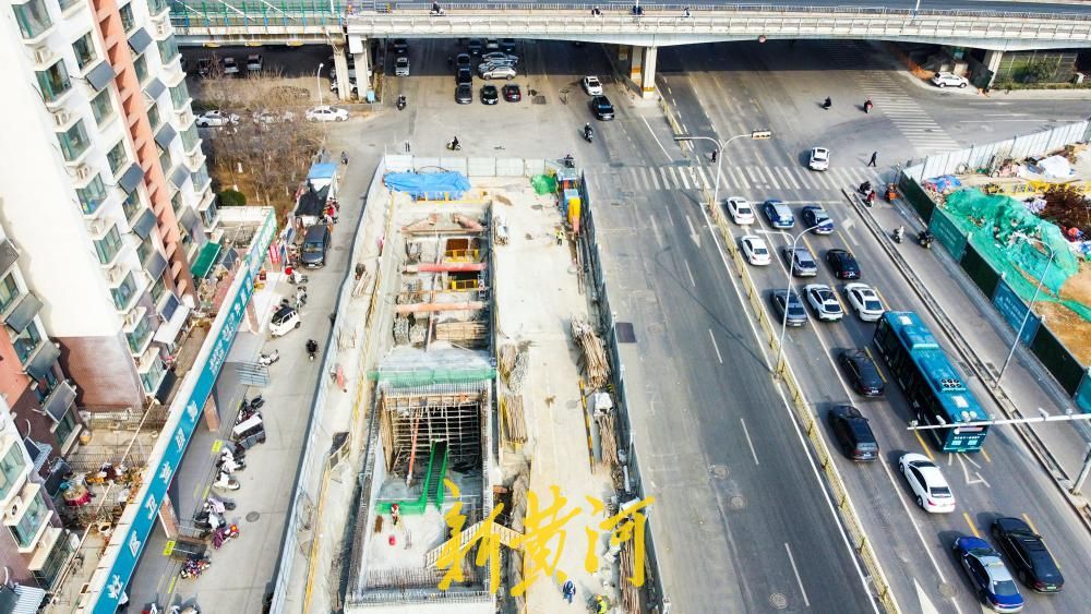 项目强省会｜济南地铁6号线经一纬六路站出入口露出地面