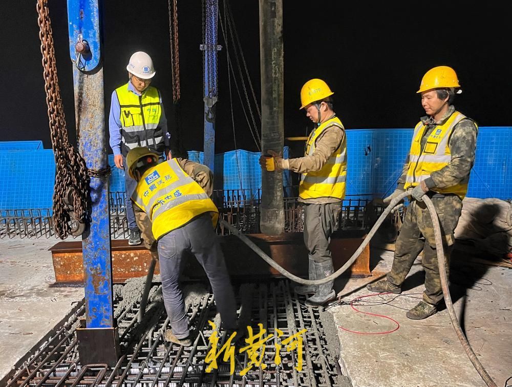 潍宿高铁至青岛连接线跨齐长城连续梁顺利合龙，工程建设与文物保护双赢