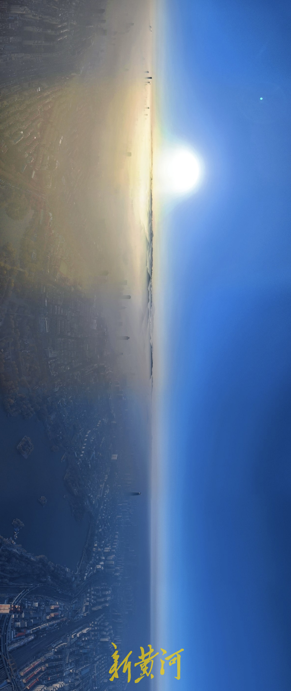 云端分界，泉城冬雾现泾渭奇观