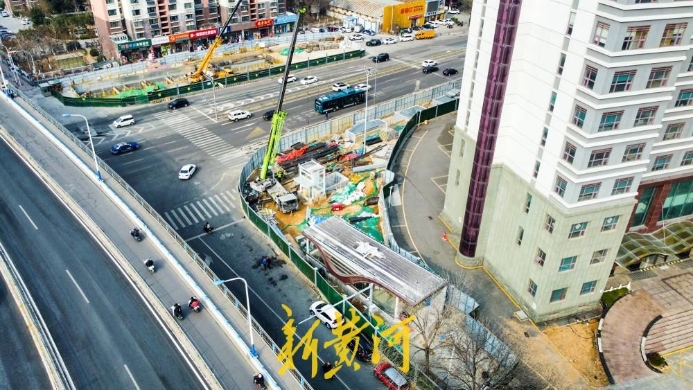 项目强省会｜济南地铁6号线经一纬六路站出入口露出地面