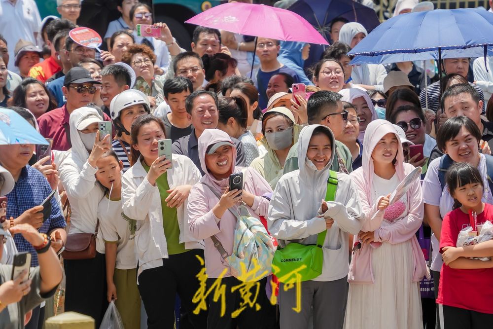 现场直击 济南中考八年级科目开考