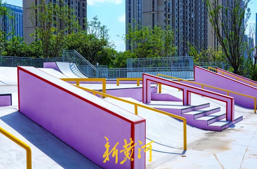 济南晨曦悦动公园初具规模 专业滑板场地亮相西城