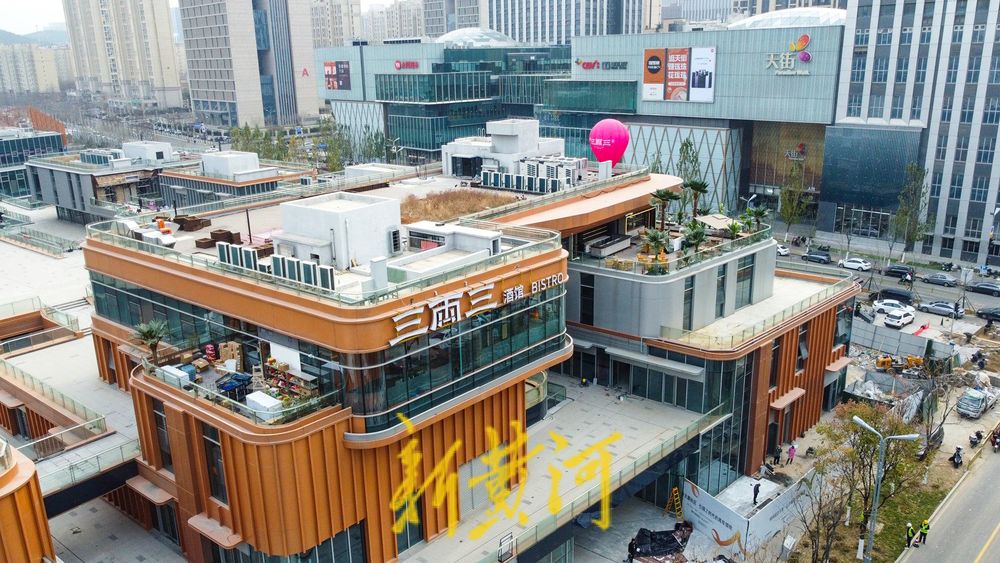 济南首个公园商业开放式街区亮相，将于年底对外开放