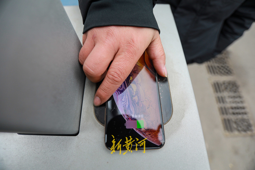 济南“黑科技”路灯能否大规模推广？相关单位：有难度，目前仅试点