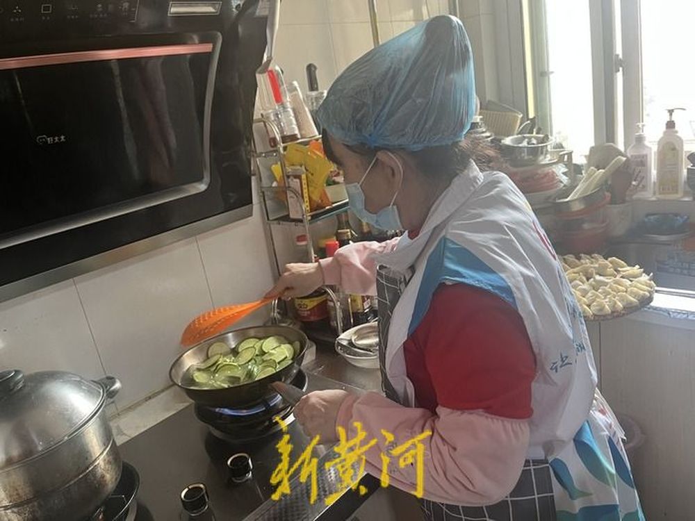 5元就能吃顿“年夜饭”，还送餐上门，济南这家社区是咋做到的？