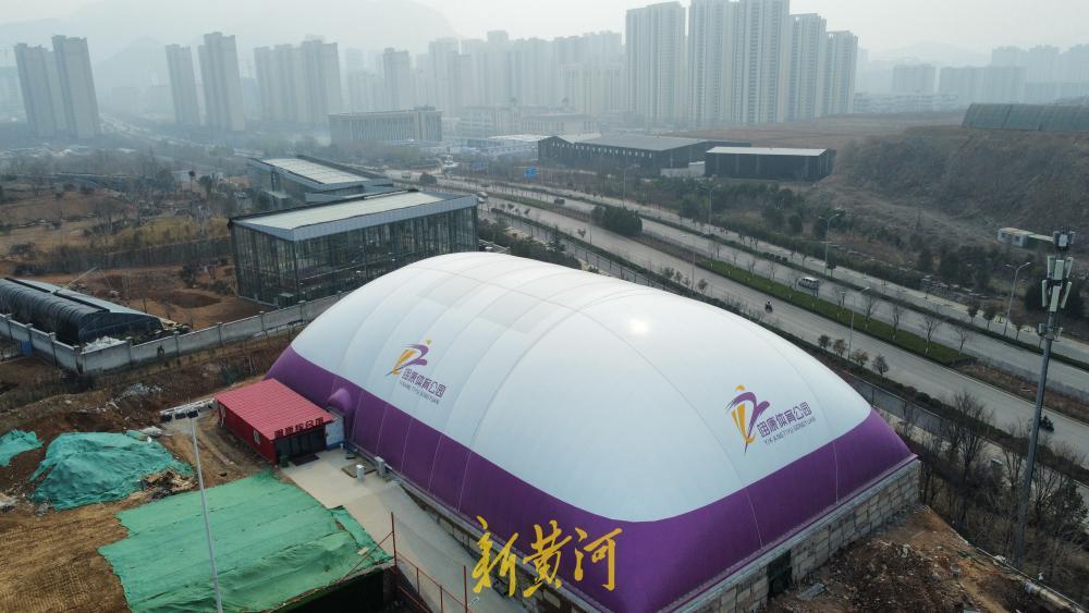 山体公园旁建体育公园 打造多功能现代化运动空间