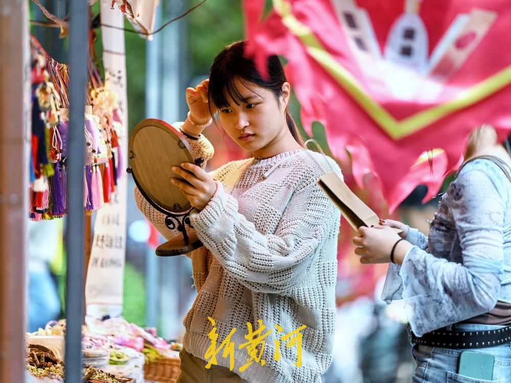 千佛山秋景上线，升级版游园会邀市民游客沉浸式赏景观演