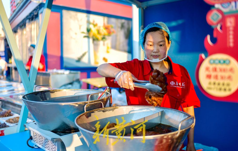 泉水市集“开席” 邀您共品特色美食茶文化