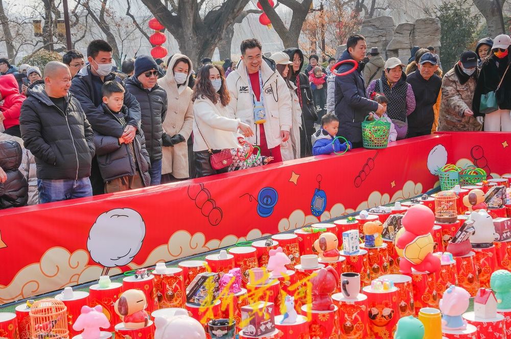 庙会来了！大明湖畔热热闹闹过大年