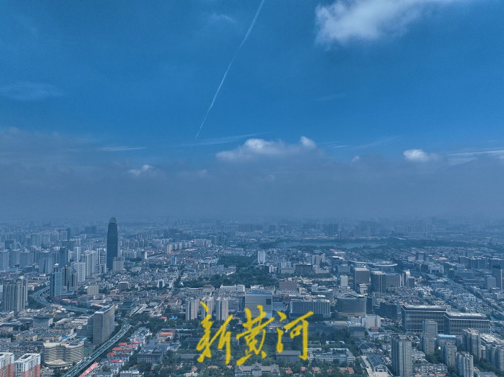 泉城雨后初晴，云卷云舒皆入画