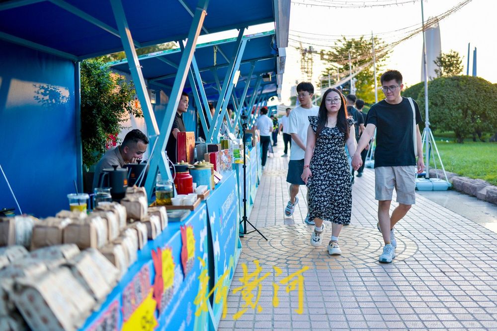 泉水市集“开席” 邀您共品特色美食茶文化