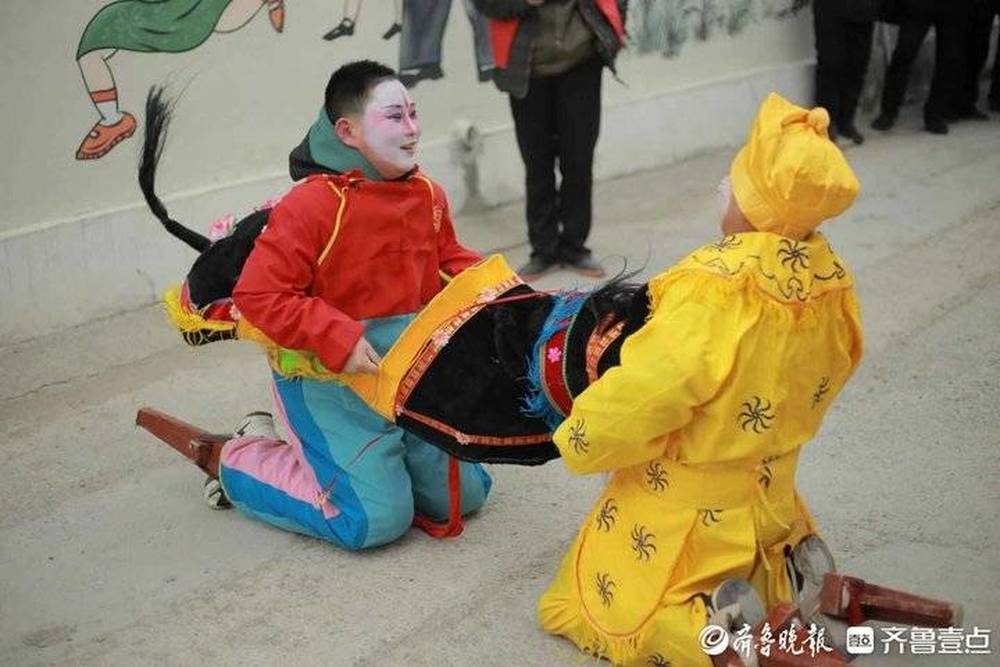 平均年龄20岁，济南有支年轻的高跷队