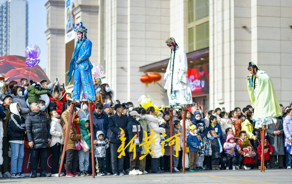 “泉”在济南过大年 