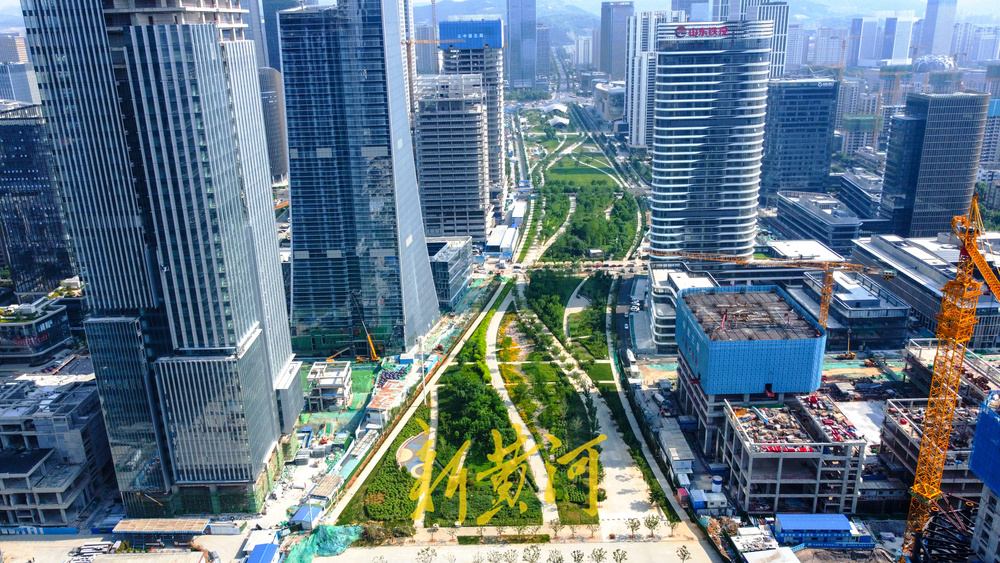 济南cbd告别水泥森林满眼尽是天空蓝和草地绿