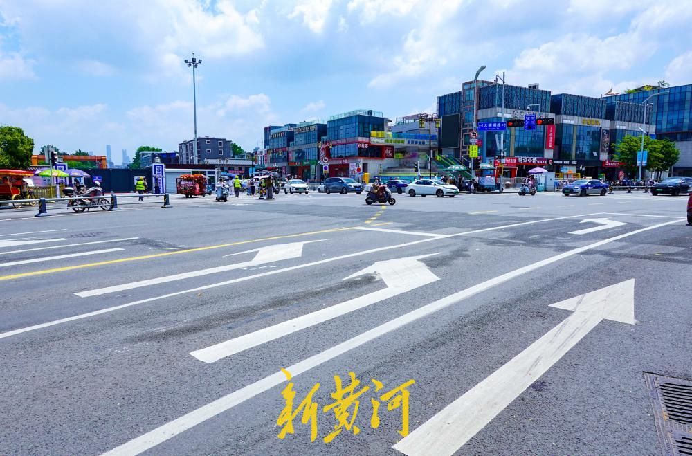 大明湖西南门路口交通优化升级 多项微改造提升通行效率