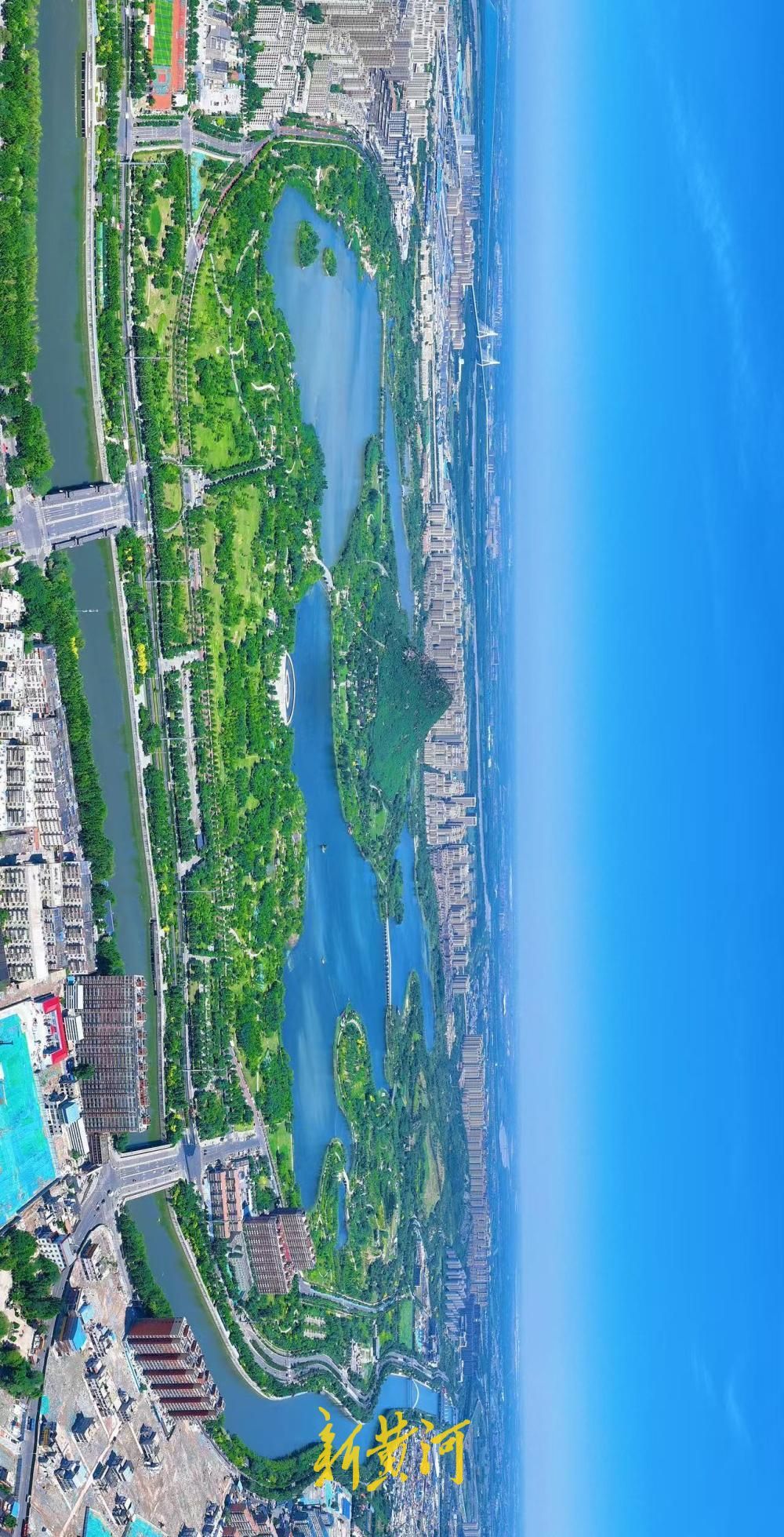 初夏景致入画来，济南华山湖满目青翠焕新颜