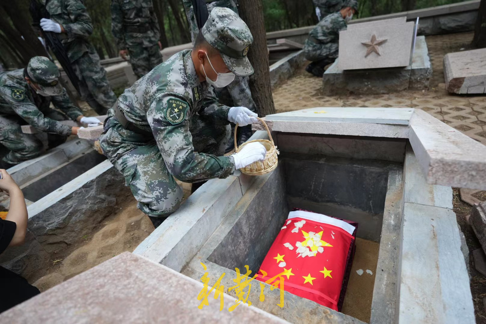 英雄魂归英雄山！济南以最高礼遇送21位无名烈士“归队”