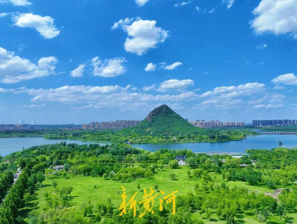 蓝天白云上线，济南华山湖解锁夏日限定美景