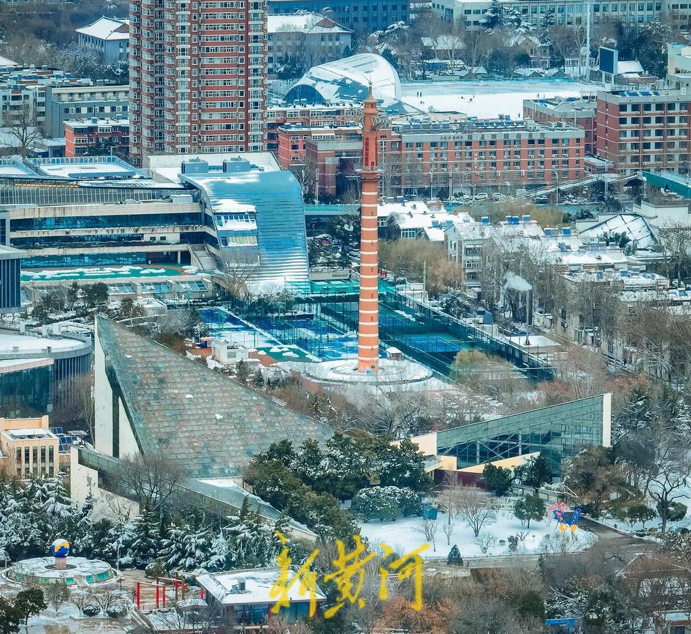 冰雪消融交通畅，无人机瞰城市美景