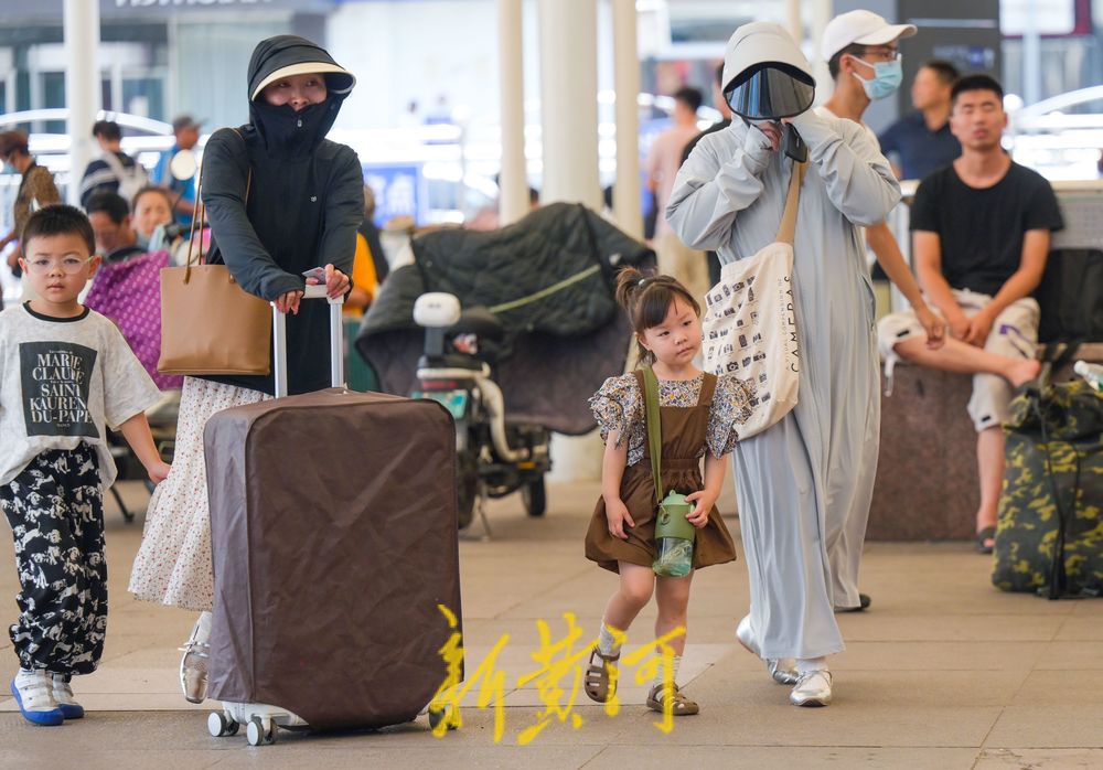 中小学开始集中放假 本周末济南火车站迎暑运首波小高峰