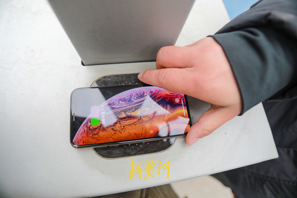 济南“黑科技”路灯能否大规模推广？相关单位：有难度，目前仅试点