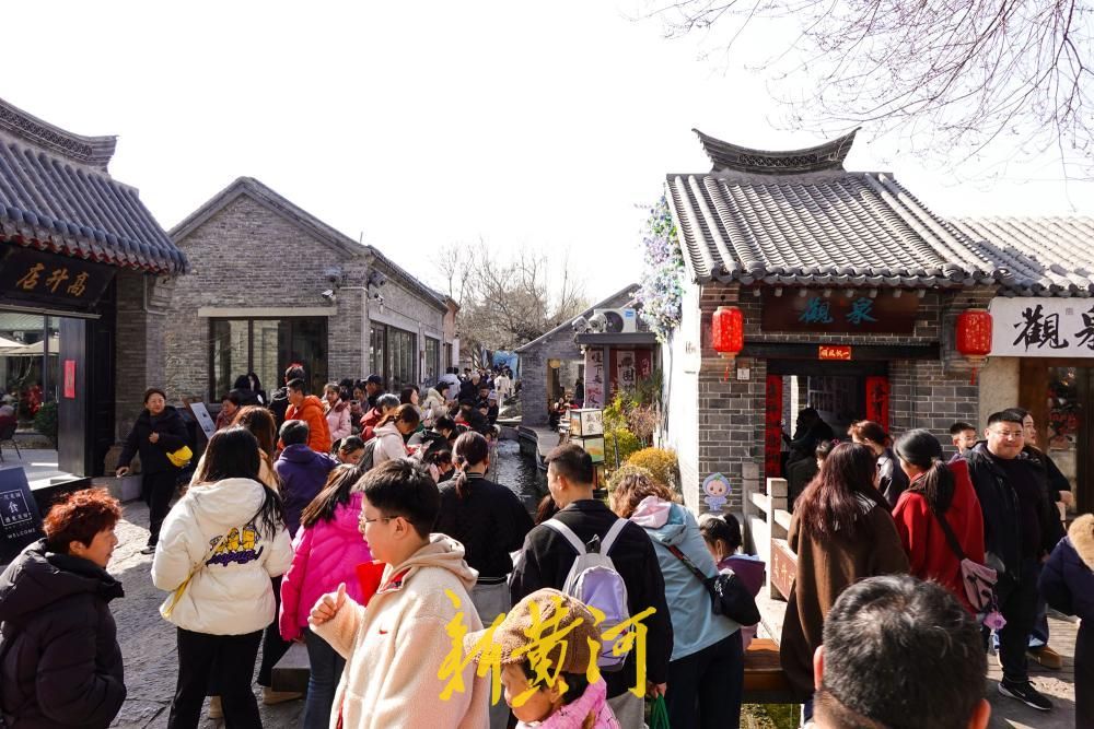 节后旅游热度不减，济南老城观景游持续“吸睛”