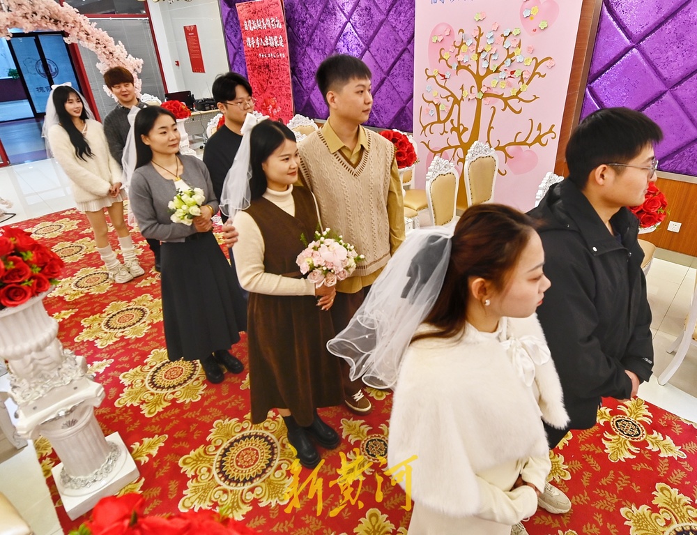 恭喜恭喜！新年开启人生新阶段